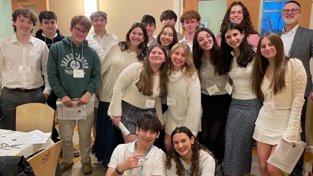 Reflections on the Jewish Identity Shabbaton: A Teen Fellow’s Perspective